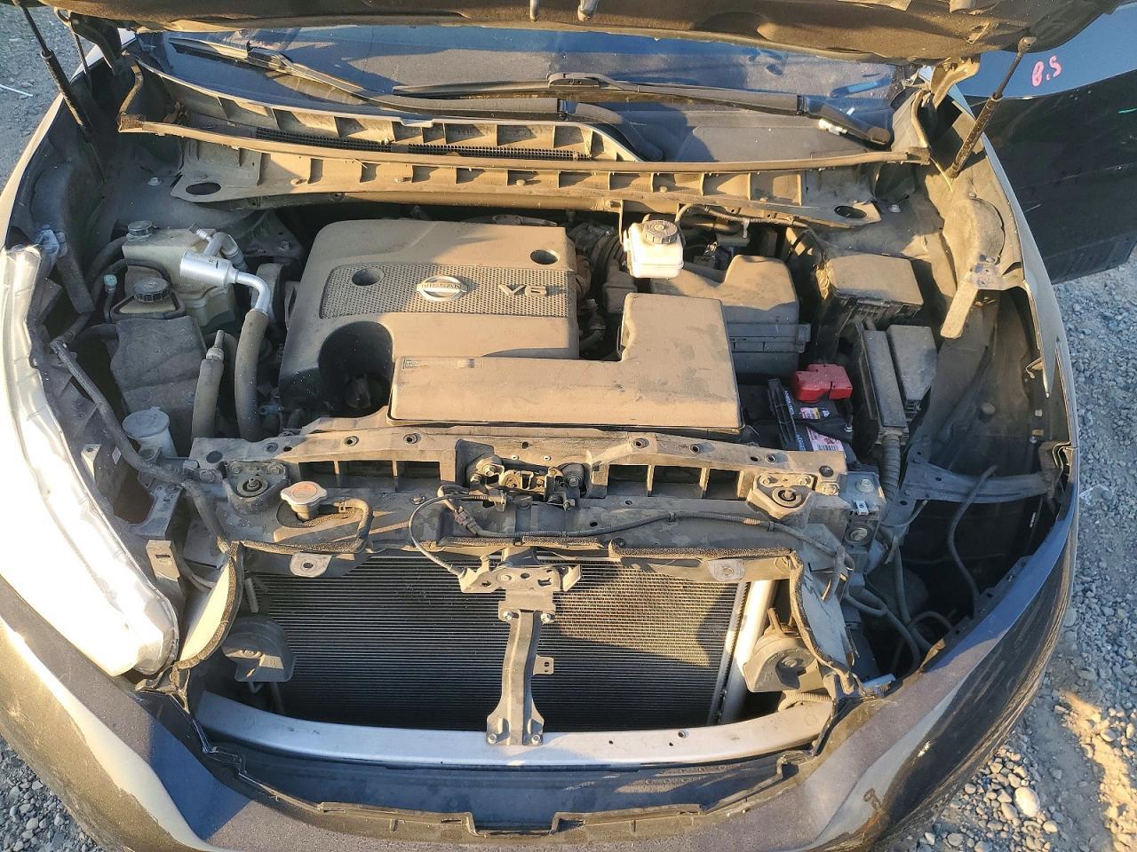 2016 Nissan Murano s