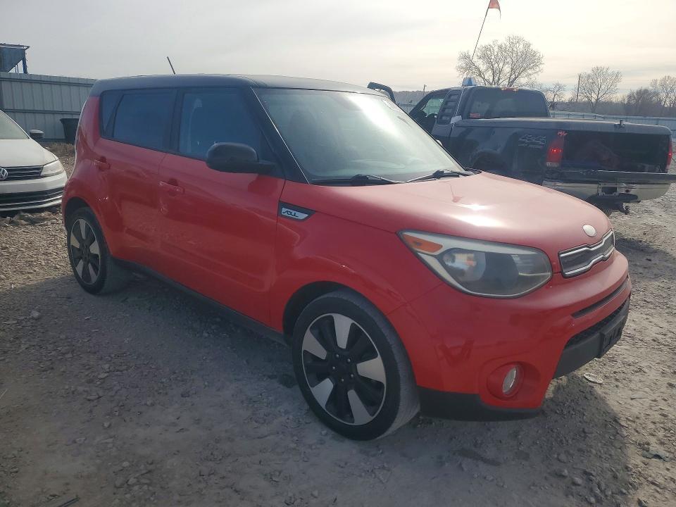 2017 KIA Soul +
