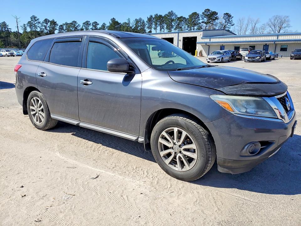 2013 Nissan Pathfinder s