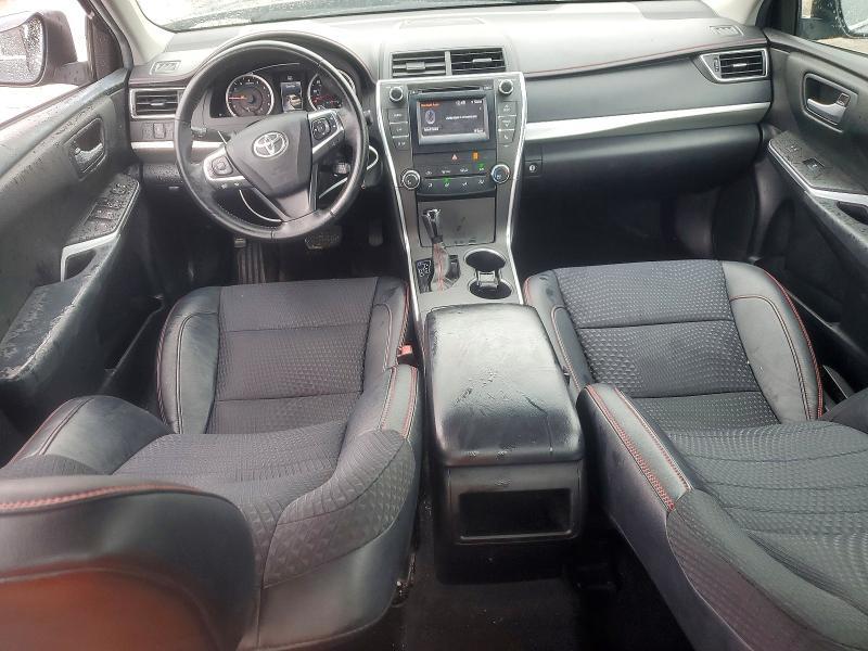 2015 Toyota Camry se