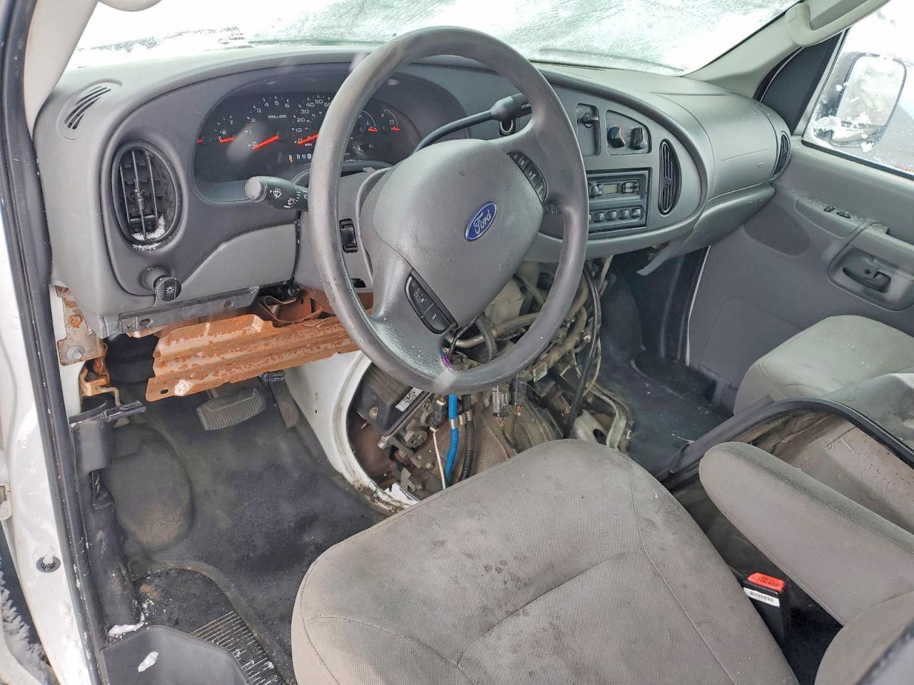 2006 Ford E250 Delivery van