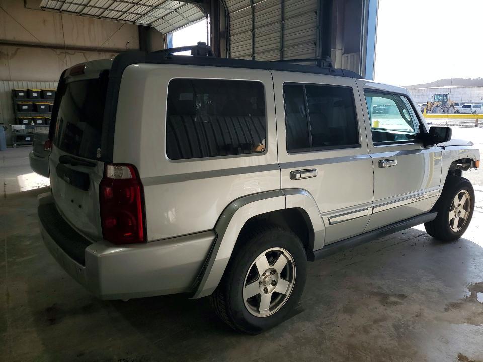 2010 Jeep Commander Sport