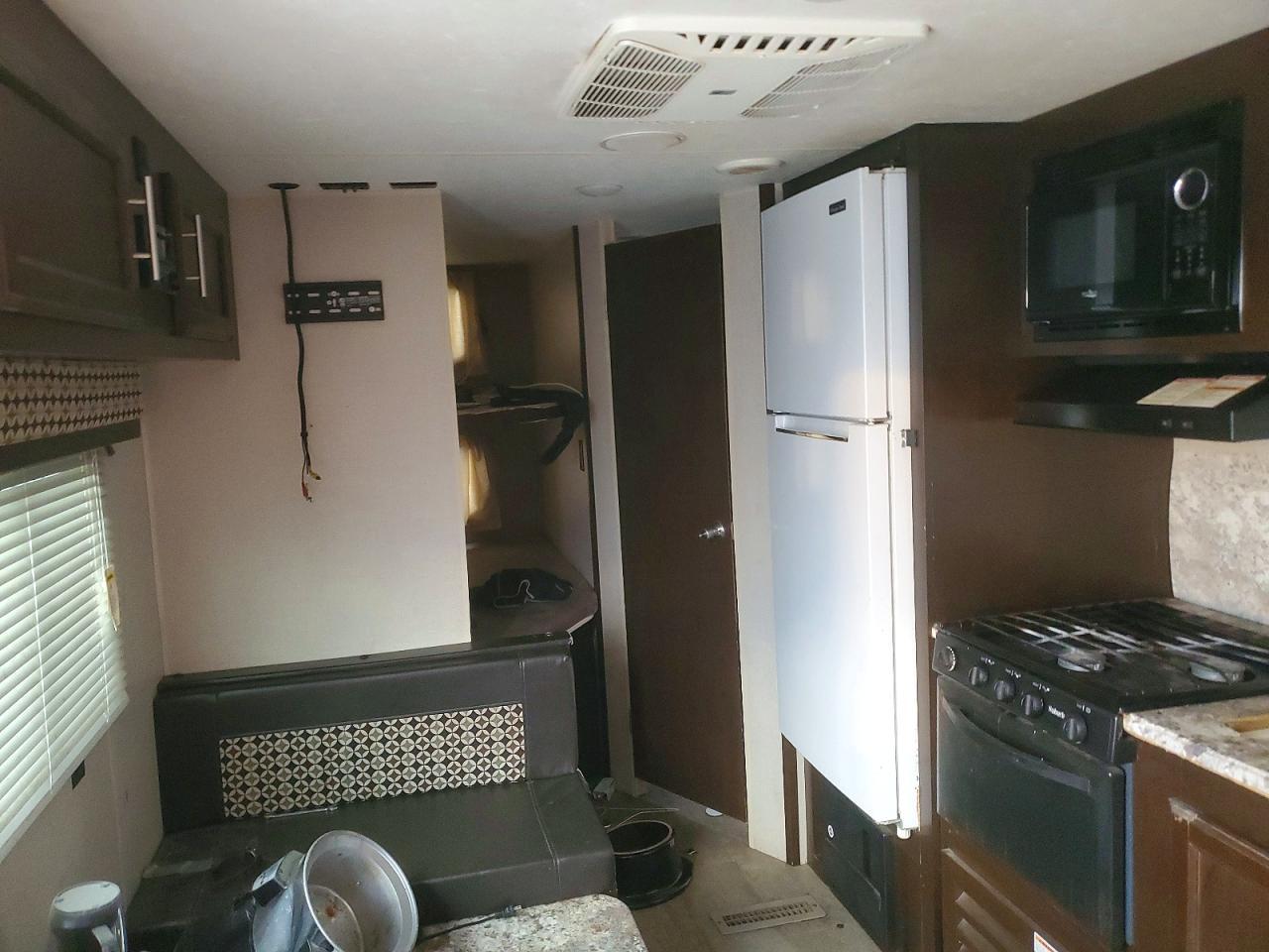 2018 KZ Sportsmen Camper