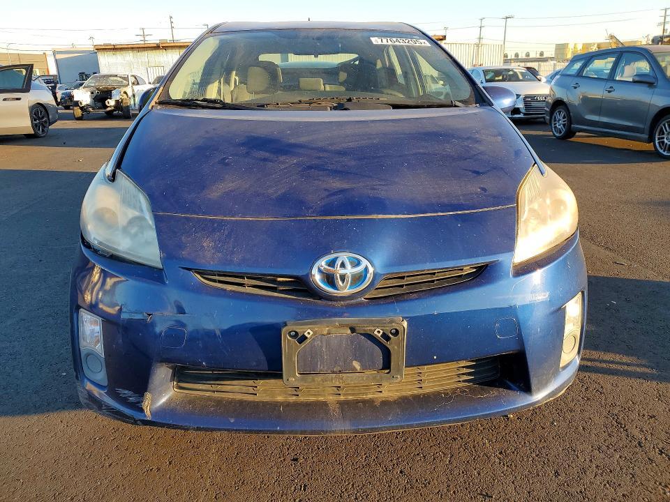 2010 Toyota Prius ii