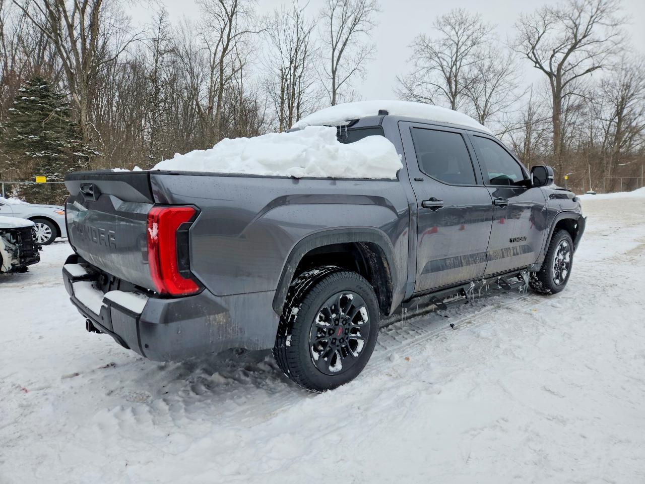 2025 Toyota Tundra SR5