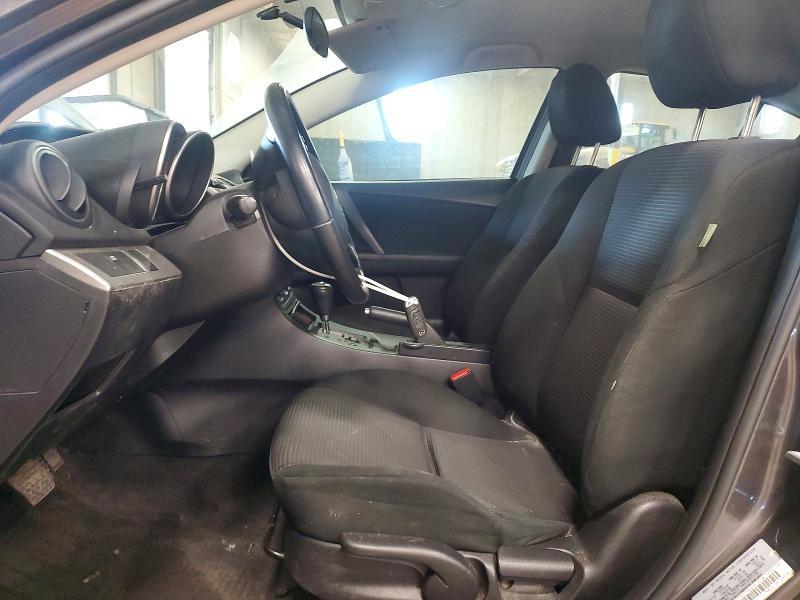 2013 Mazda 3 I
