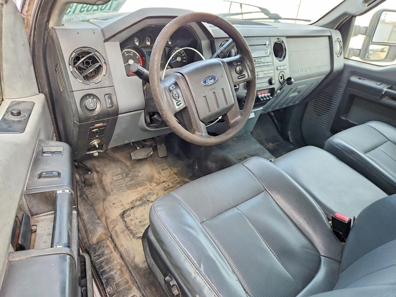 2016 Ford F550 Super Duty Rollback Truck