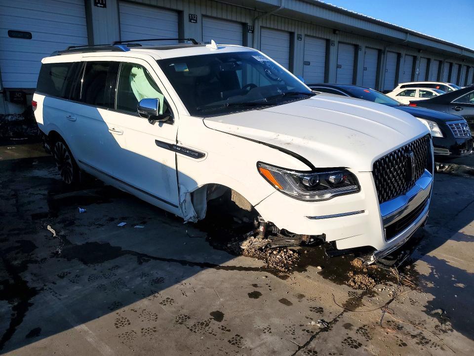 2024 Lincoln Navigator l Black Label