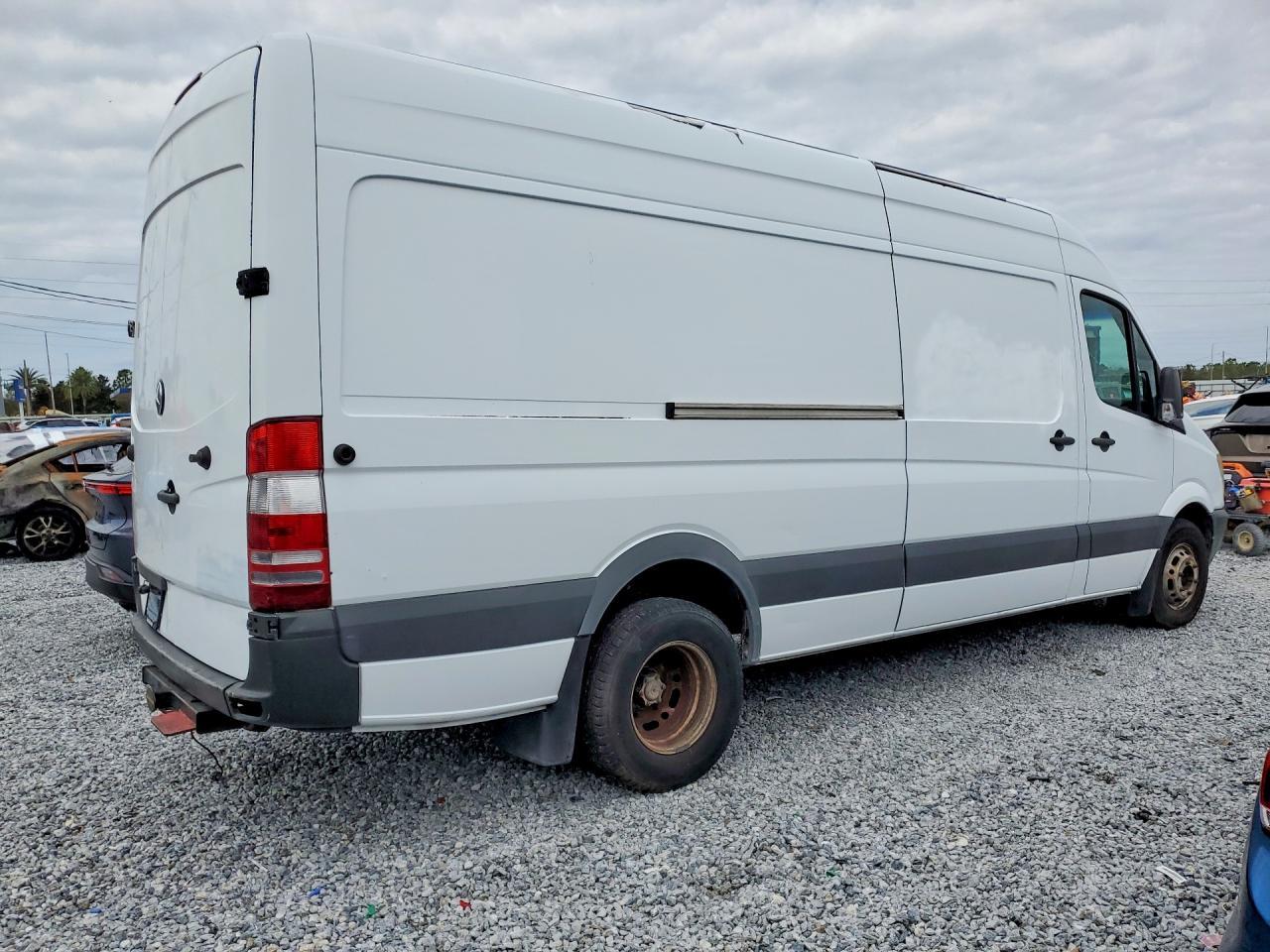 2010 Mercedes-Benz Sprinter 3500