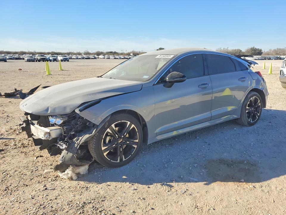 2021 KIA K5 gt Line