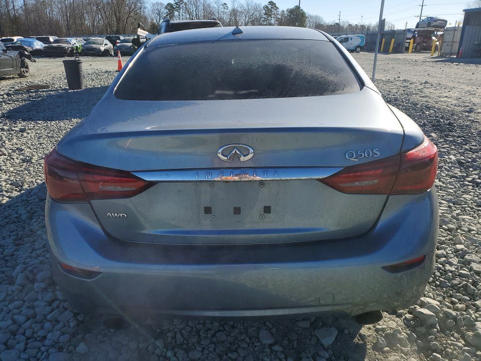 2018 Infiniti Q50 Luxe