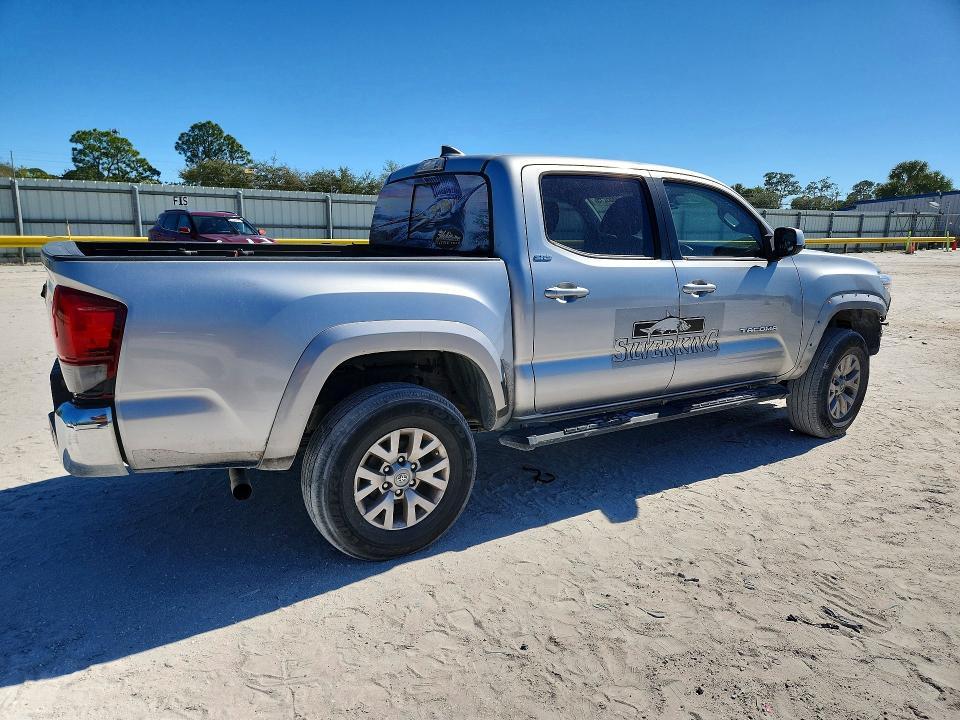 2018 Toyota Tacoma Double cab