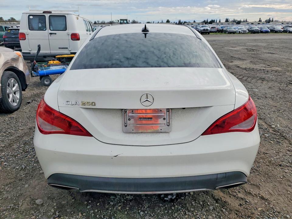 2017 Mercedes-Benz Cla 250