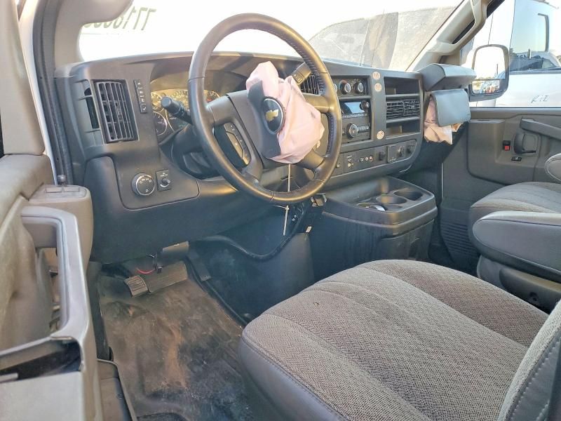 2022 Chevrolet Express Utility / Service Truck