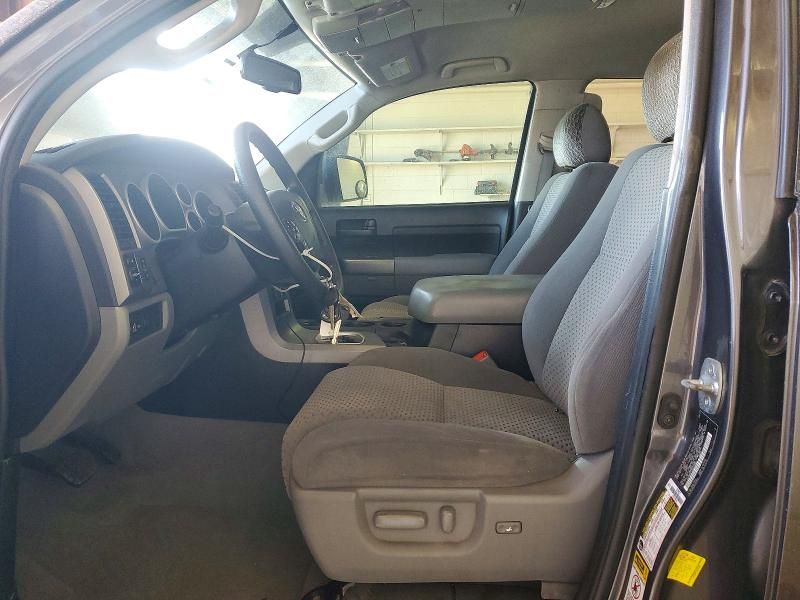 2011 Toyota Tundra Double cab SR5