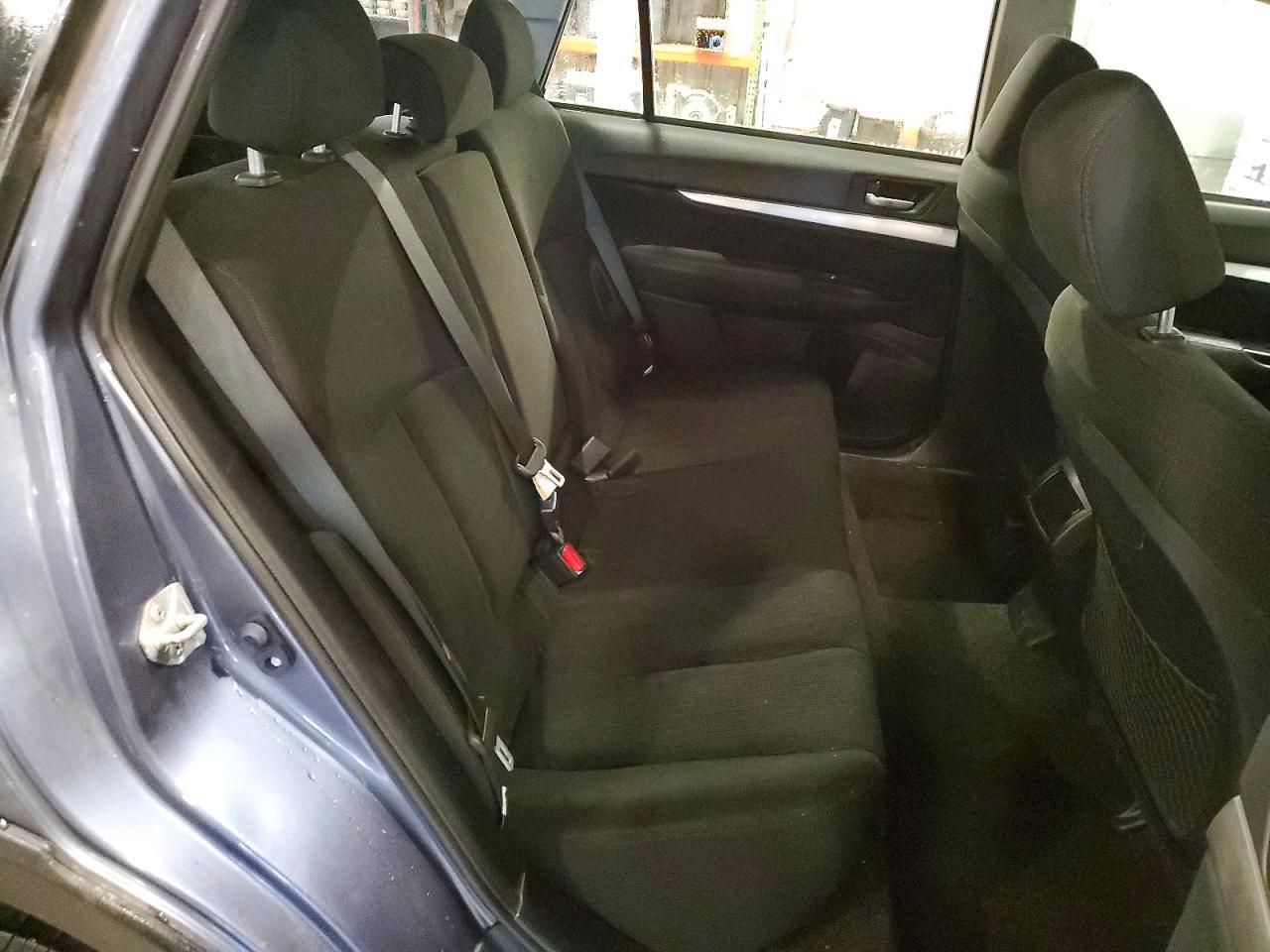 2014 Subaru Outback 2.5i