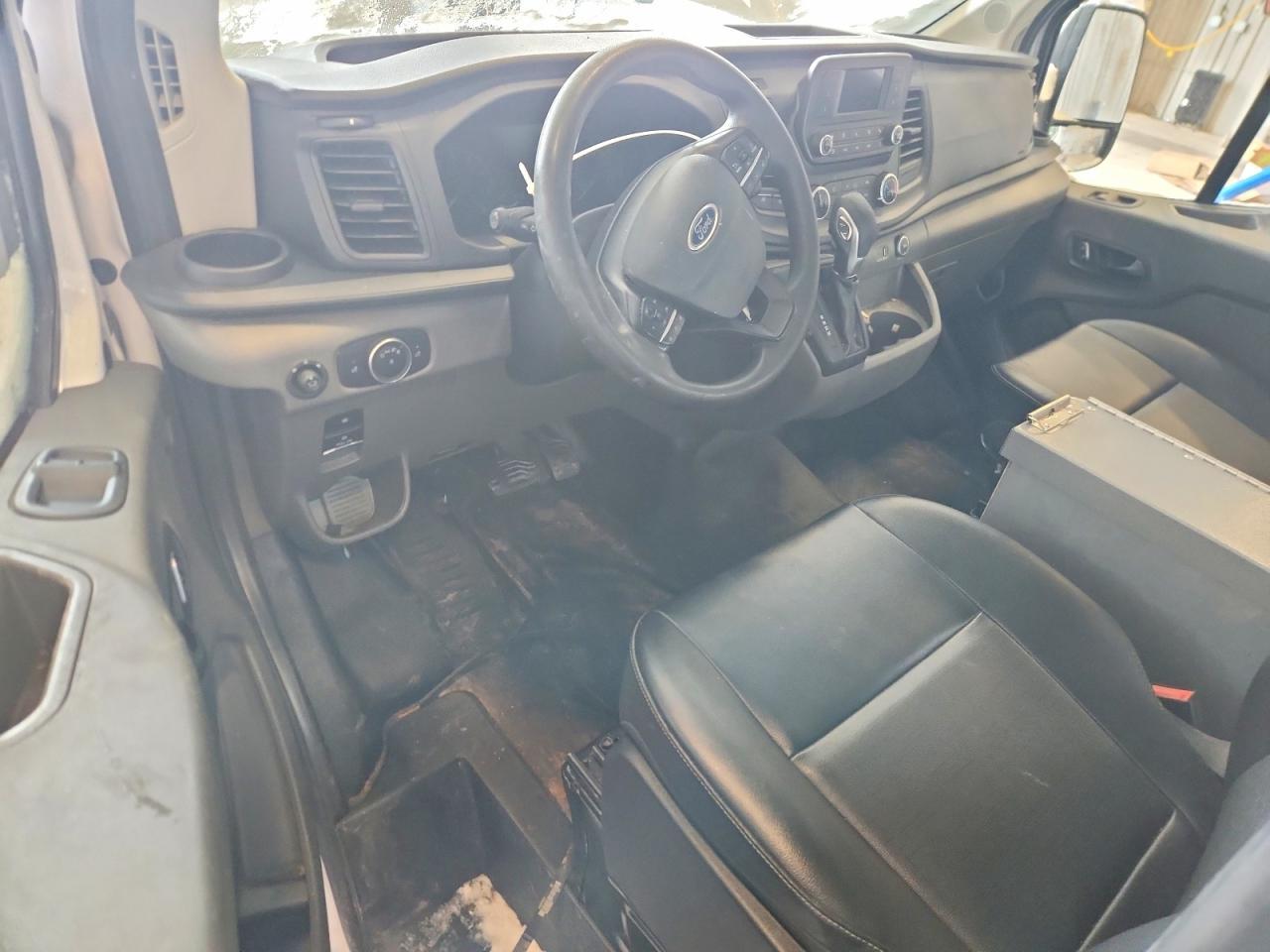 2023 Ford Transit T-250