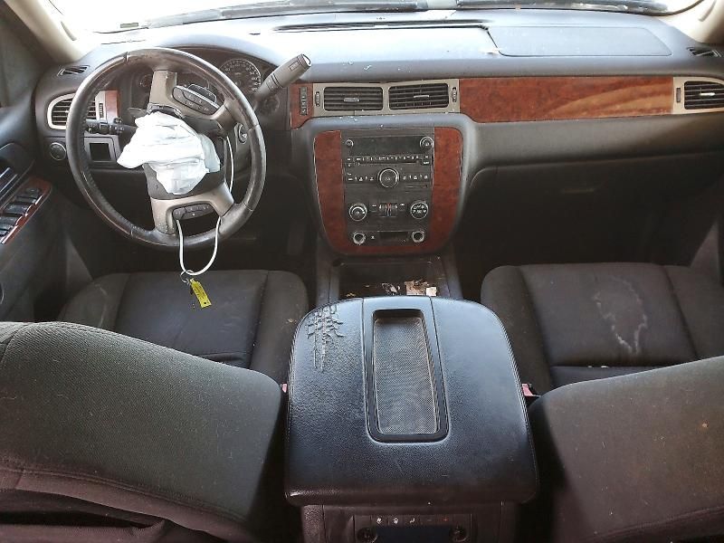 2011 Chevrolet Tahoe C1500 ls