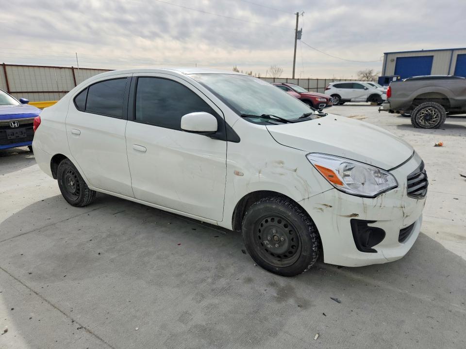 2018 Mitsubishi Mirage G4 es