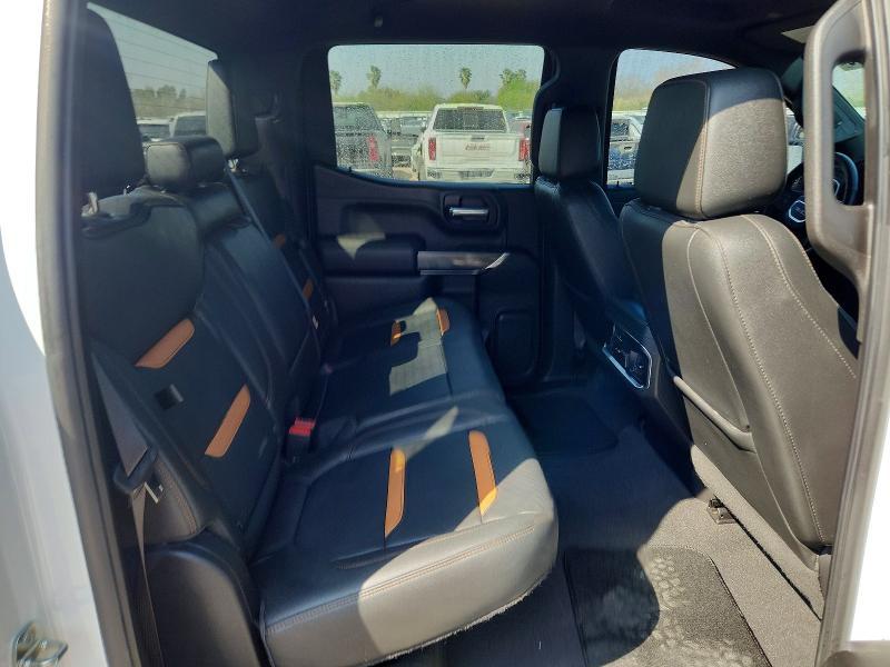 2021 GMC Sierra K1500 AT4