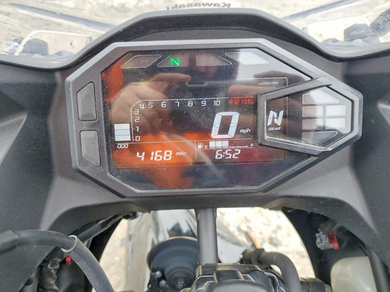 2025 Kawasaki EX500