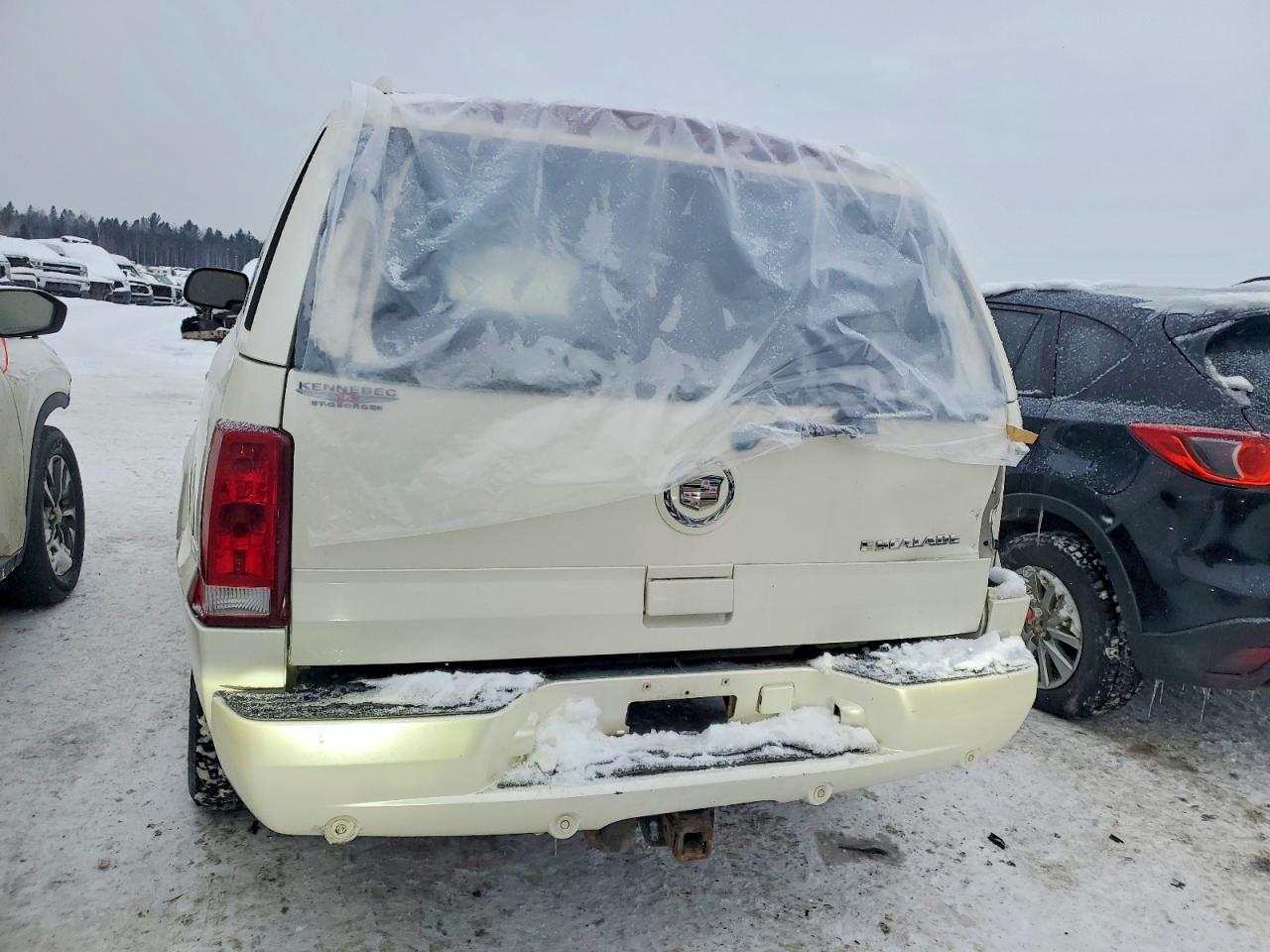 2005 Cadillac Escalade Luxury