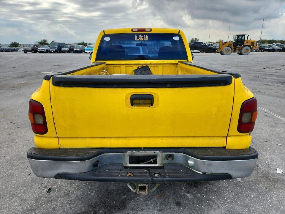 2002 GMC New Sierra C1500