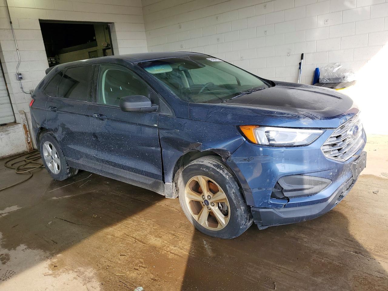 2019 Ford Edge 4C 4D suv se