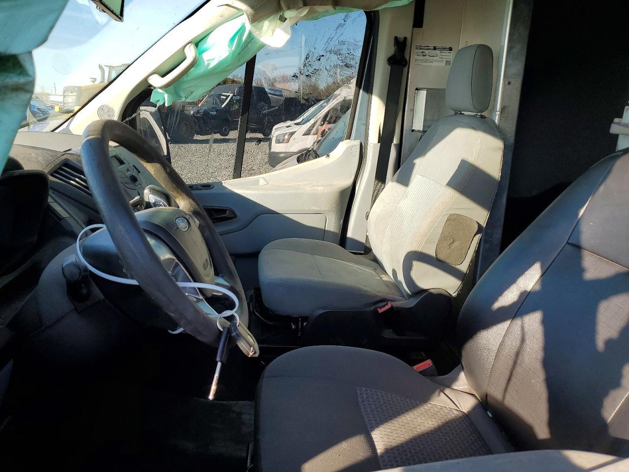 2019 Ford Transit T-250