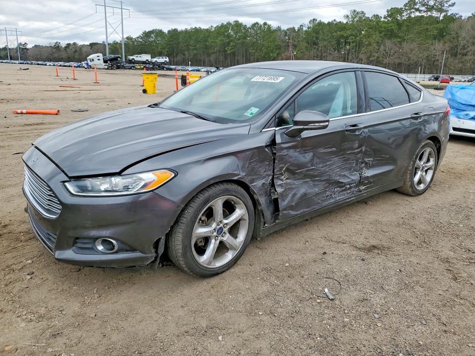 2015 Ford Fusion se