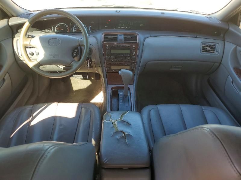 2001 Toyota Avalon xl
