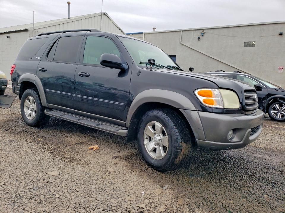 2004 Toyota Sequoia SR5