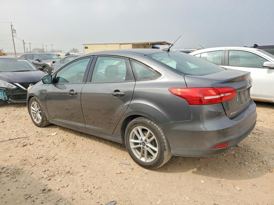 2017 Ford Focus se