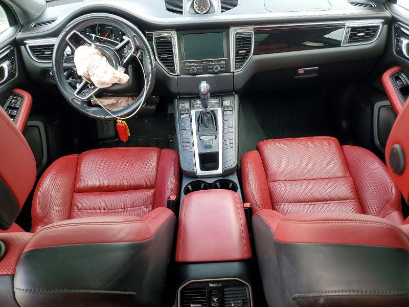 2016 Porsche Macan Turbo