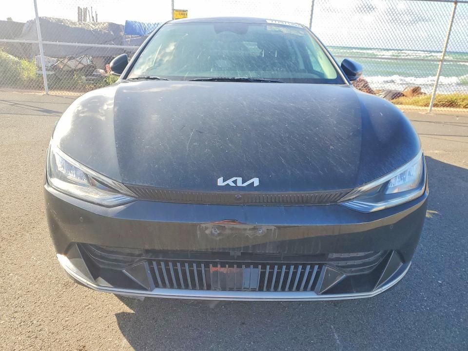 2022 KIA EV6