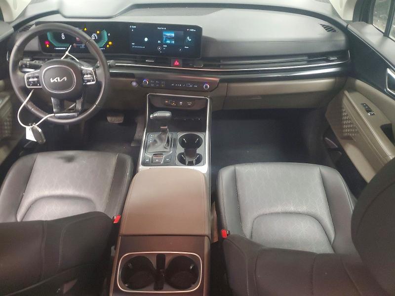 2025 KIA Carnival lx
