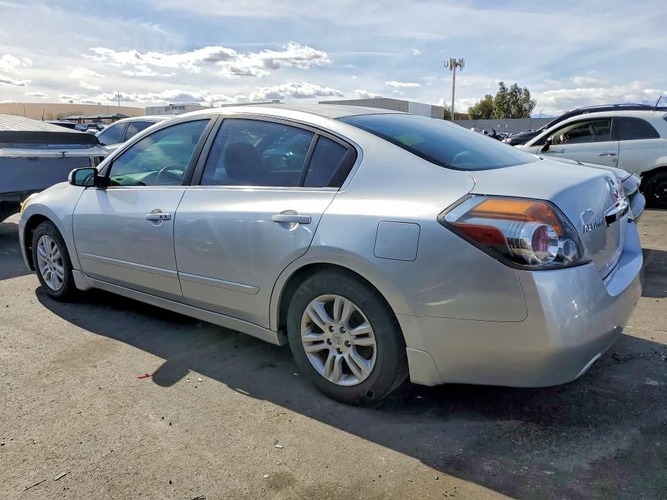2011 Nissan Altima Base