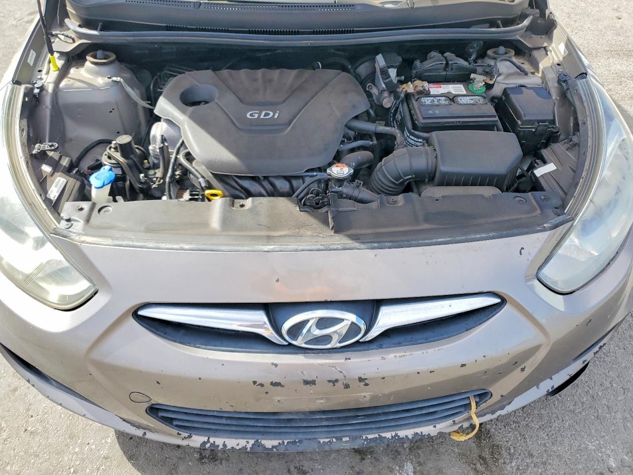 2012 Hyundai Accent gls