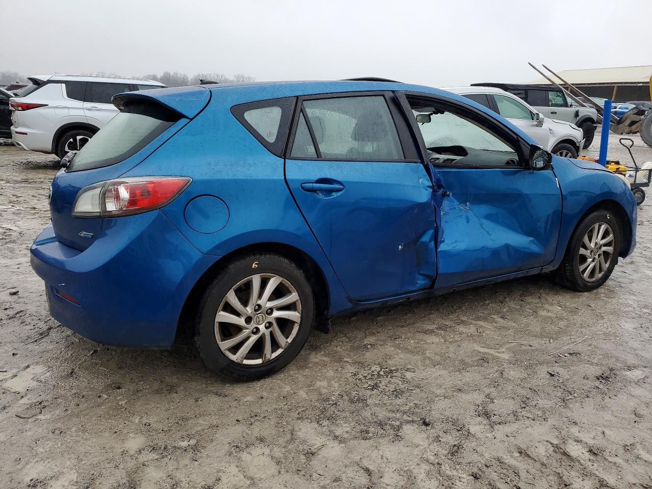 2012 Mazda 3 I