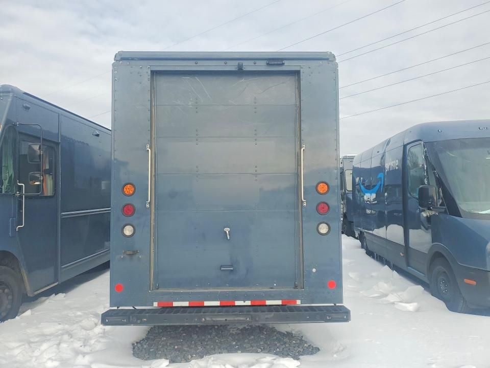 2020 Ford F59 Delivery Truck