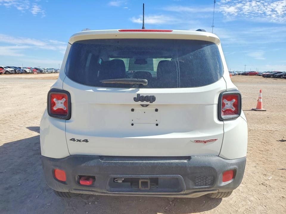 2015 Jeep Renegade Trailhawk