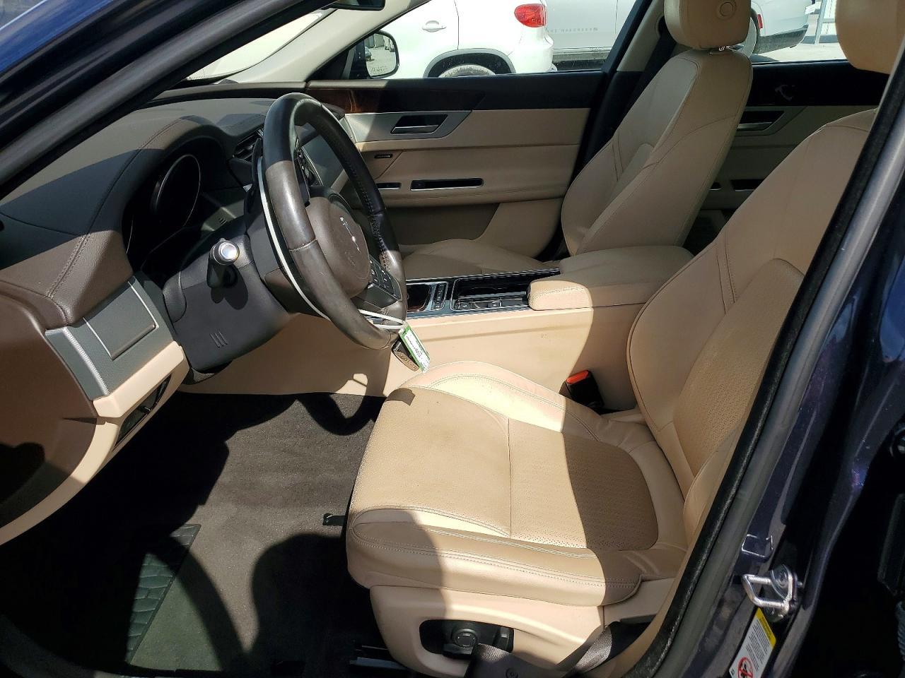 2018 Jaguar Xf Prestige