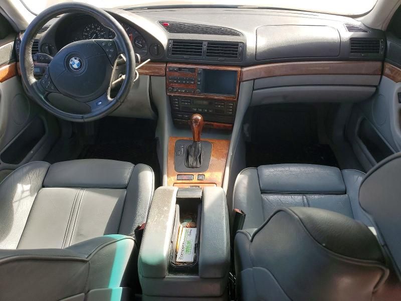 2000 BMW 740 i Automatic