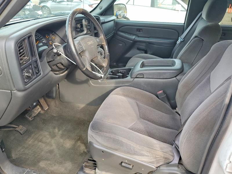 2005 GMC New Sierra C1500