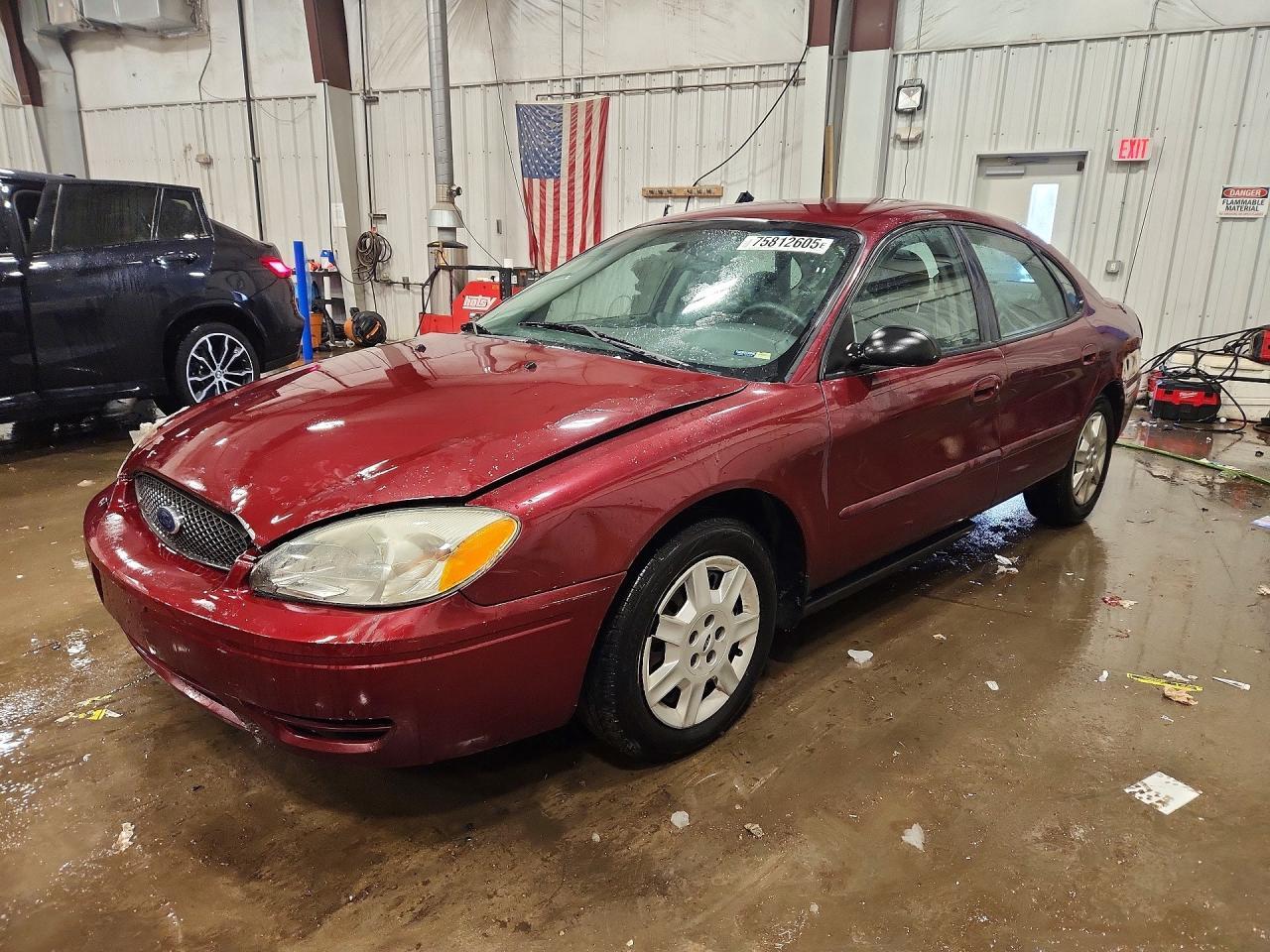 2005 Ford Taurus se