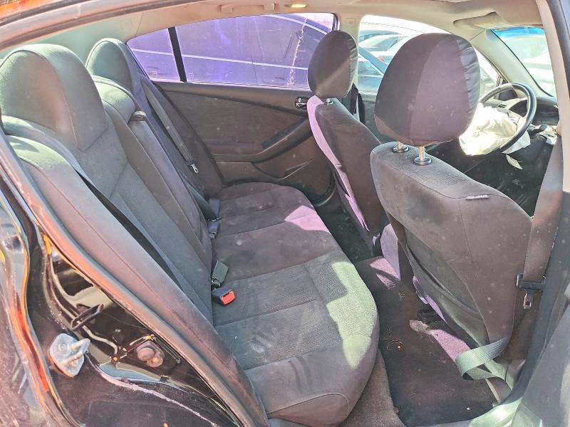 2011 Nissan Altima Base