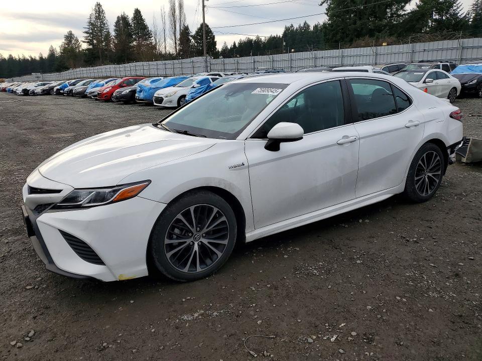 2018 Toyota Camry Hybrid