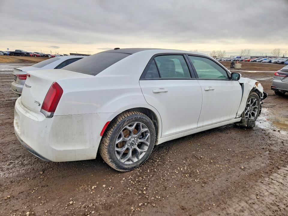 2015 Chrysler 300 s