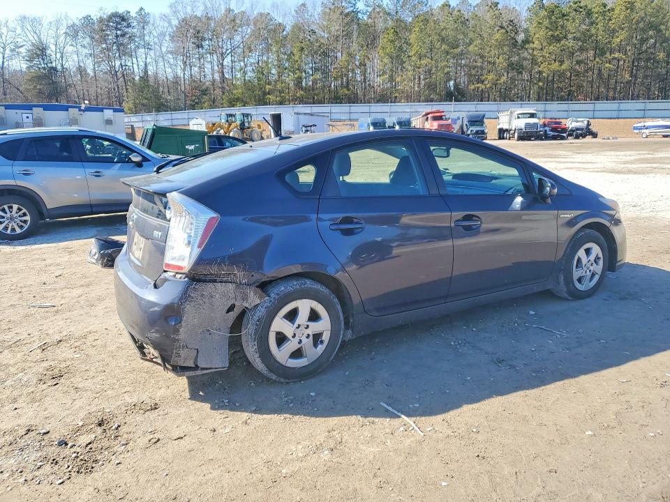 2011 Toyota Prius Three