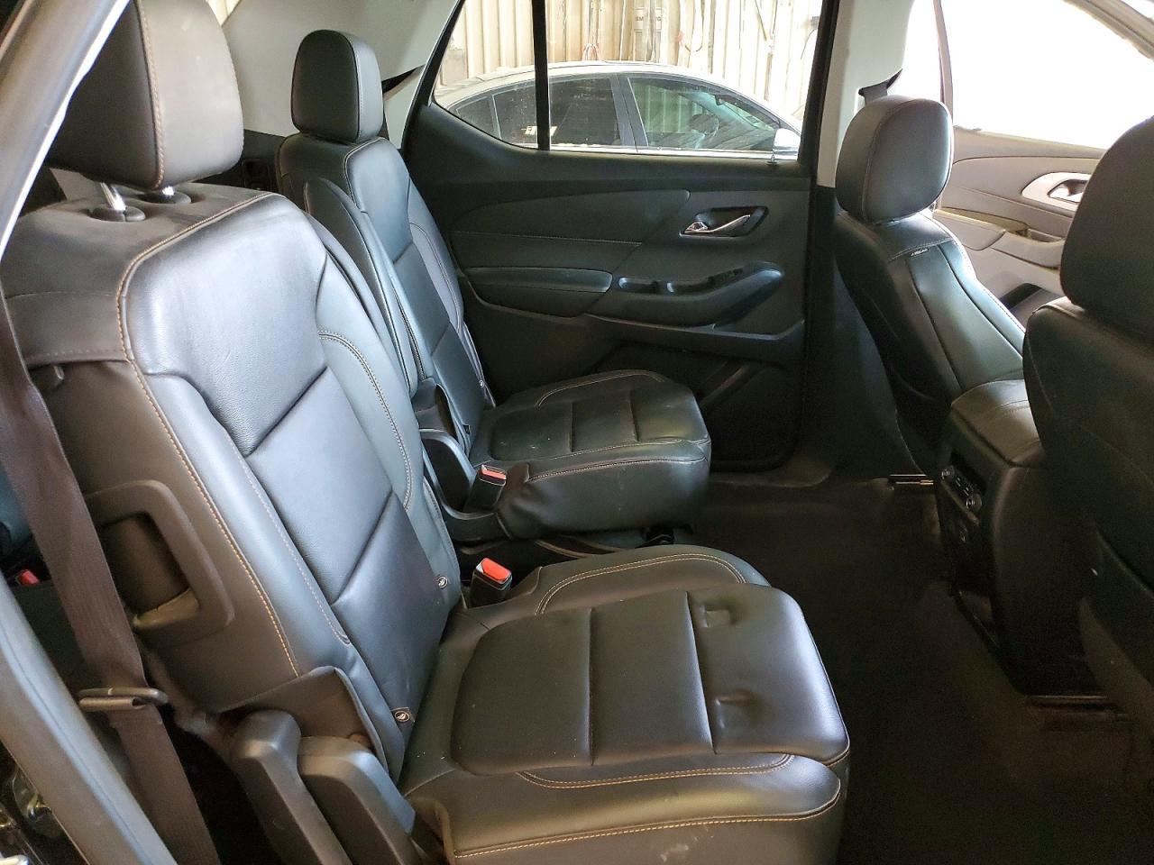 2020 Chevrolet Traverse lt